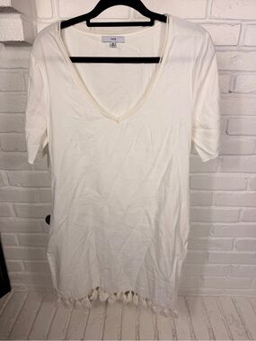 Fate Cream V-Neck Tunic with Crochet Trim Medium
